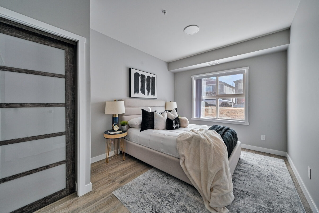 The Allure Apartments - Photo 8