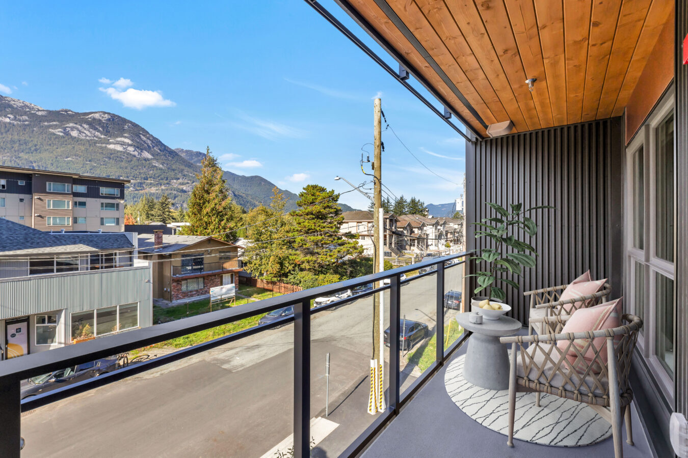 Ashlu Apartments - Photo 9