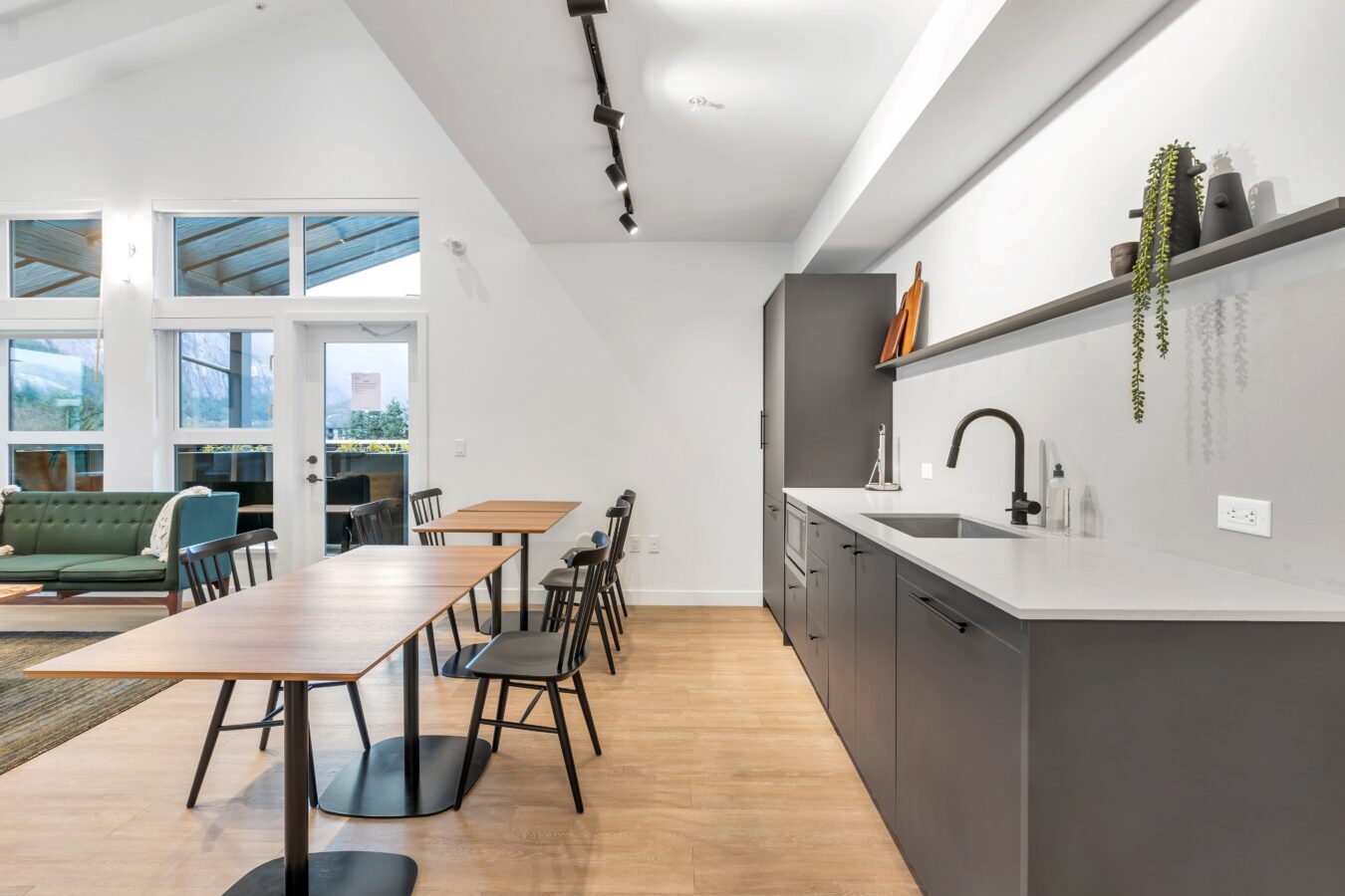 Ashlu Apartments - Photo 50