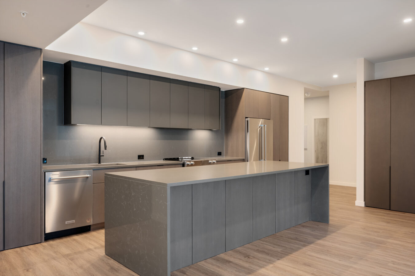 The Wedge Apartments - Photo 17