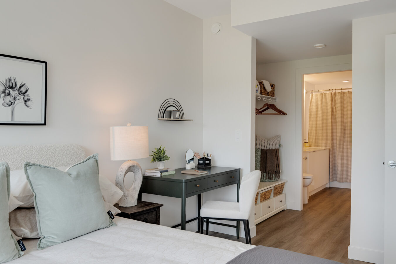 Vantage Apartments at Royal Bay - Photo 14