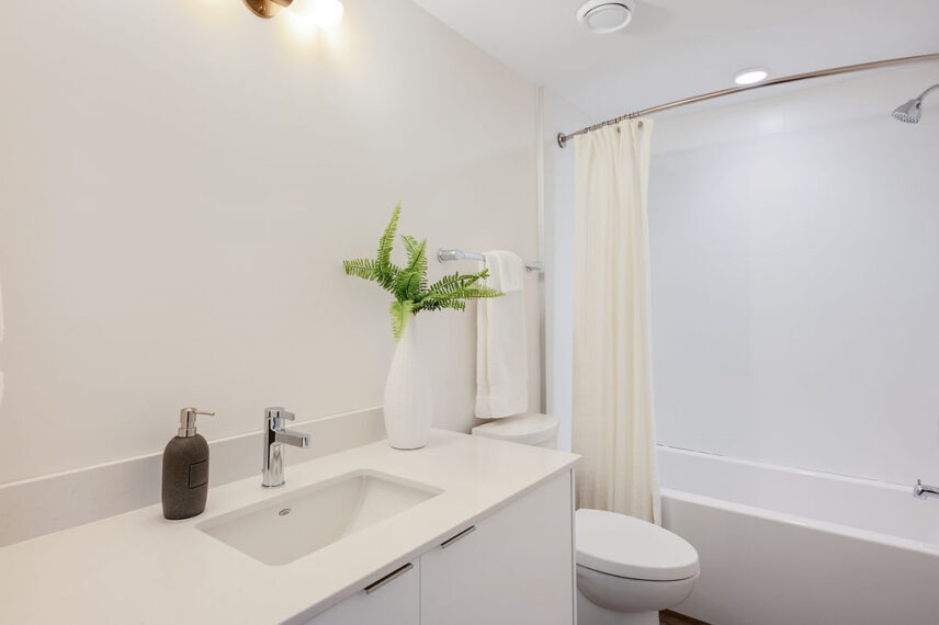 Vantage Apartments at Royal Bay - Photo 22