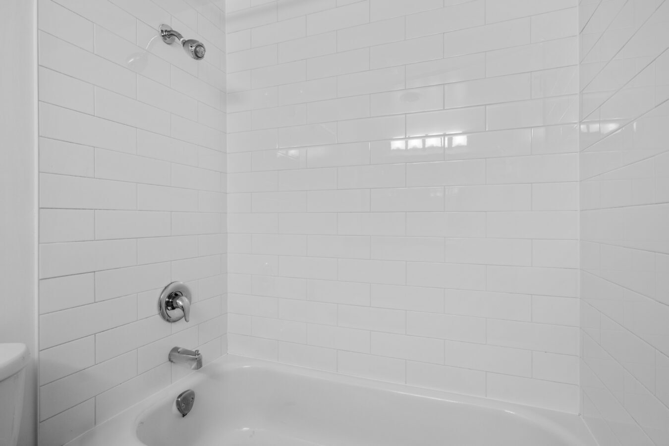 The Dorchester Apartments - Photo 14