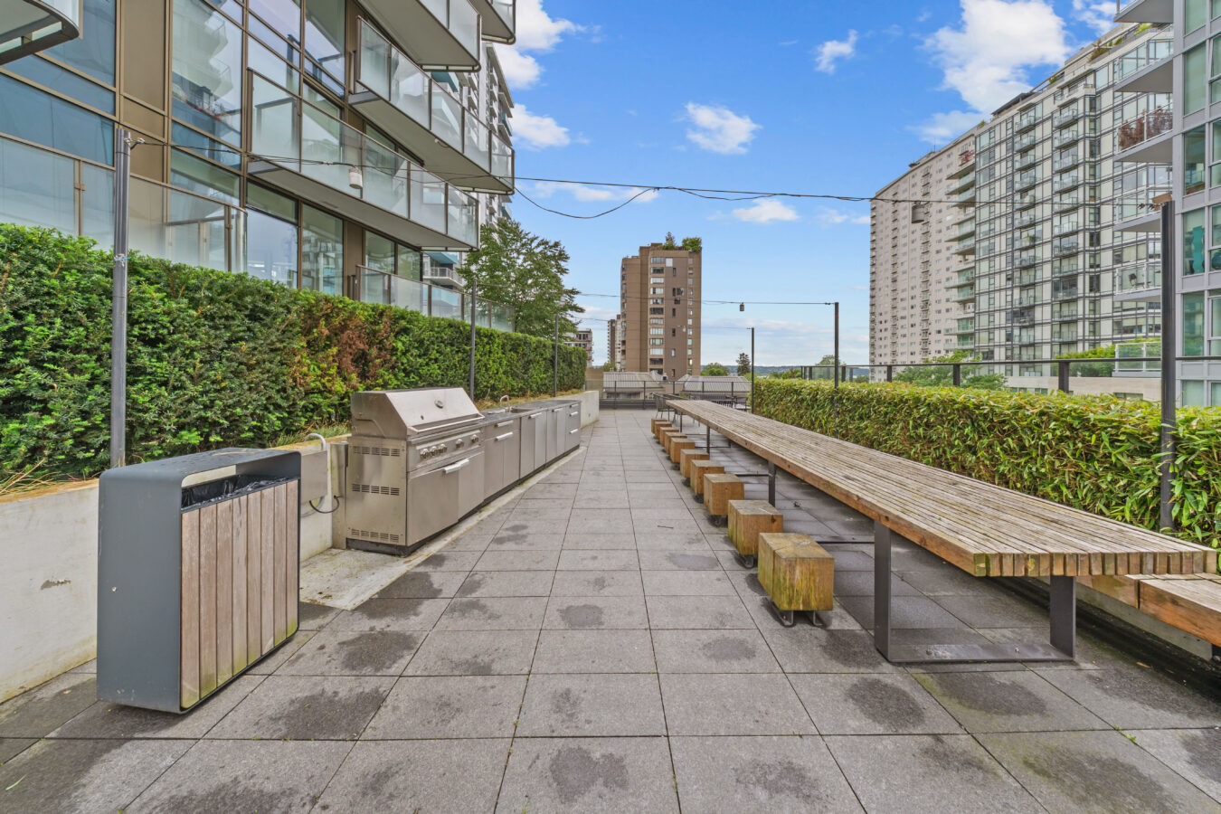 Zephyr Apartments - Photo 7