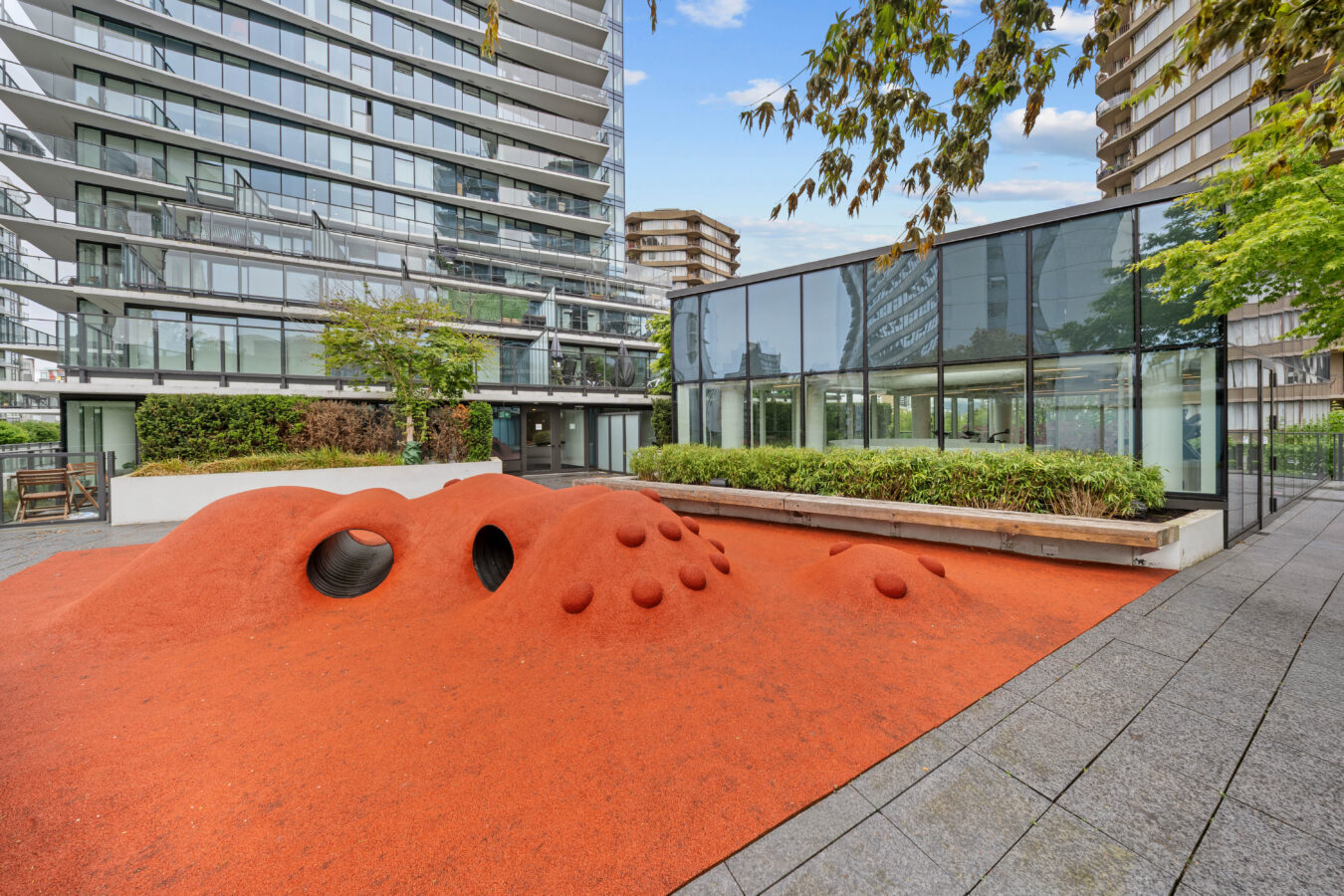 Zephyr Apartments - Photo 8