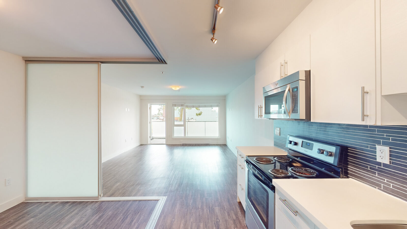 Sunrise Heights Apartments - Photo 4