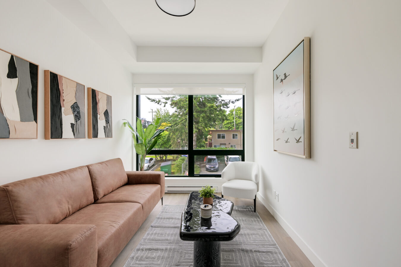 Light House Apartments - Photo 3