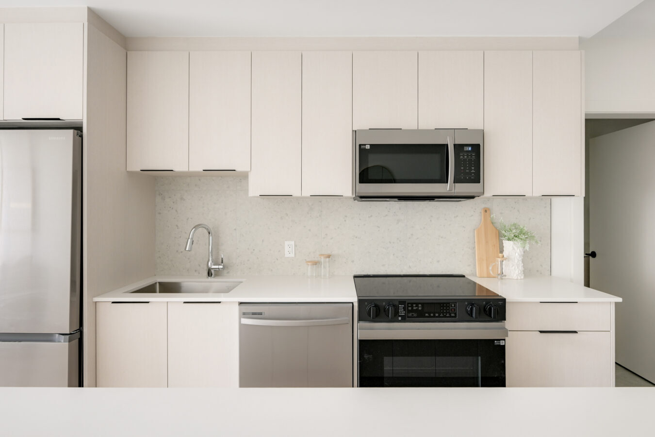 Light House Apartments - Photo 6