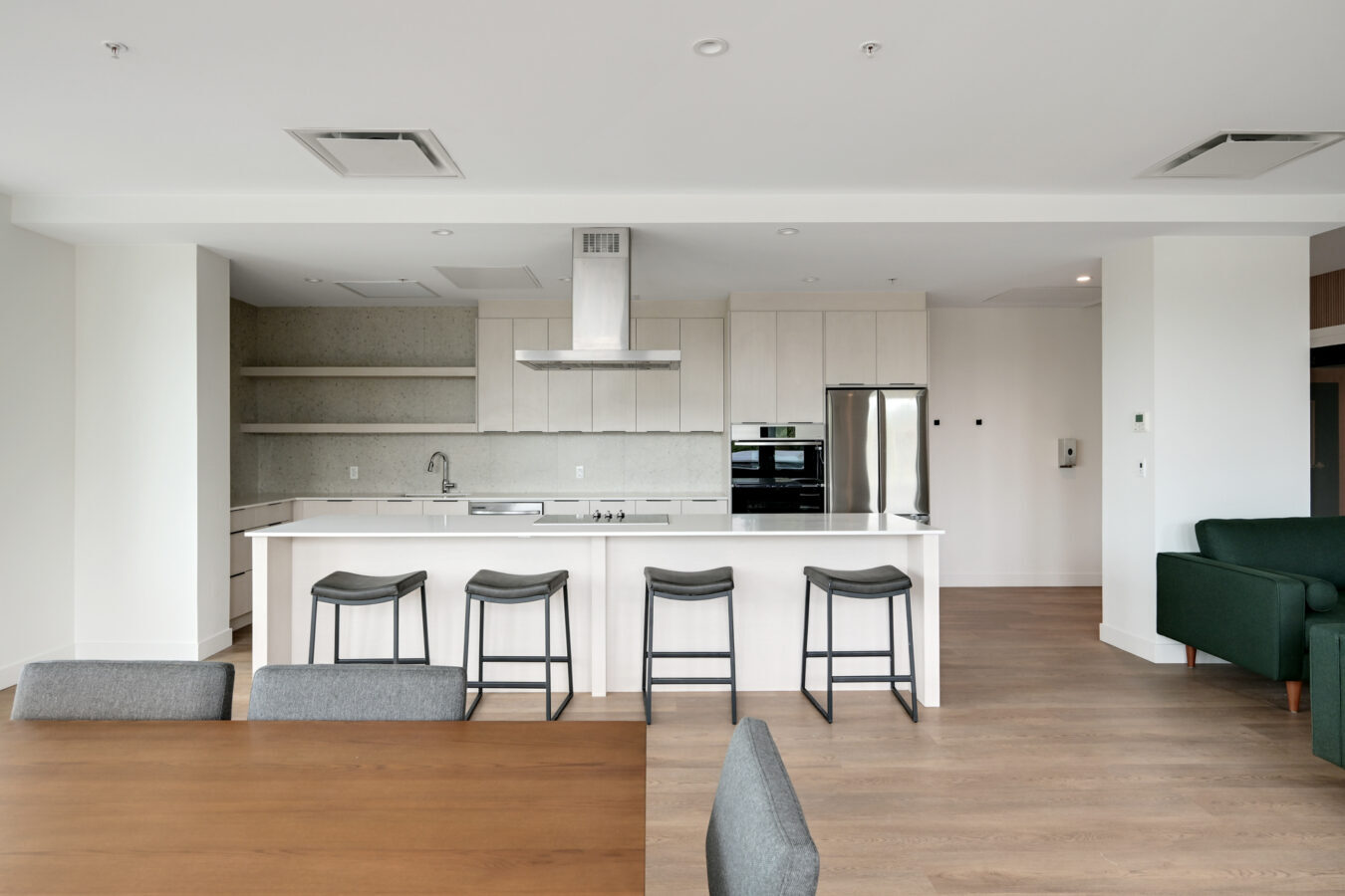 Light House Apartments - Photo 27