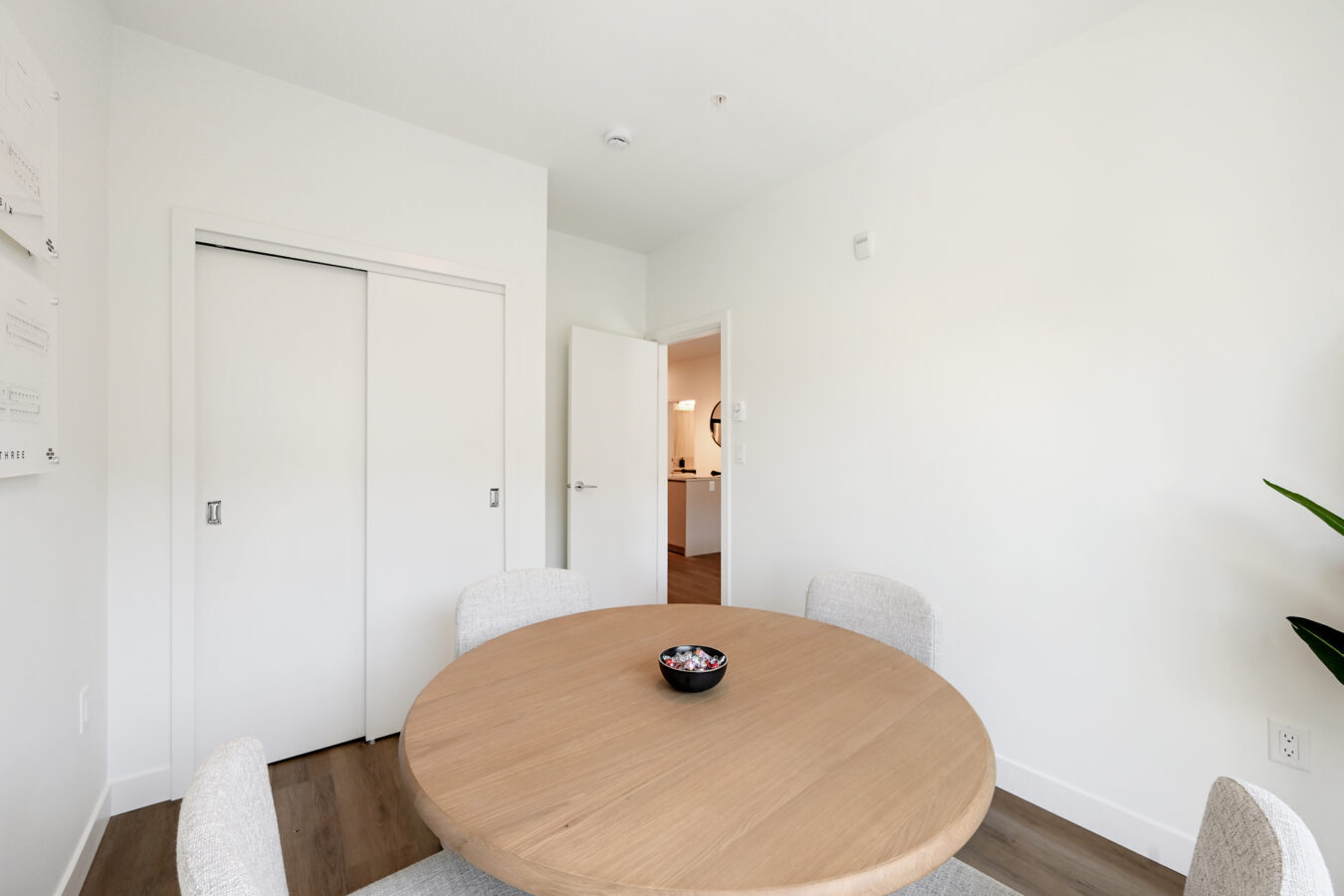 Spencer Block - Photo 14
