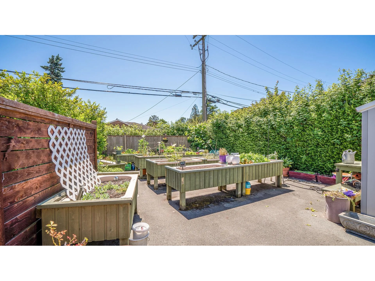 Fraser Tolmie Apartments - Photo 5