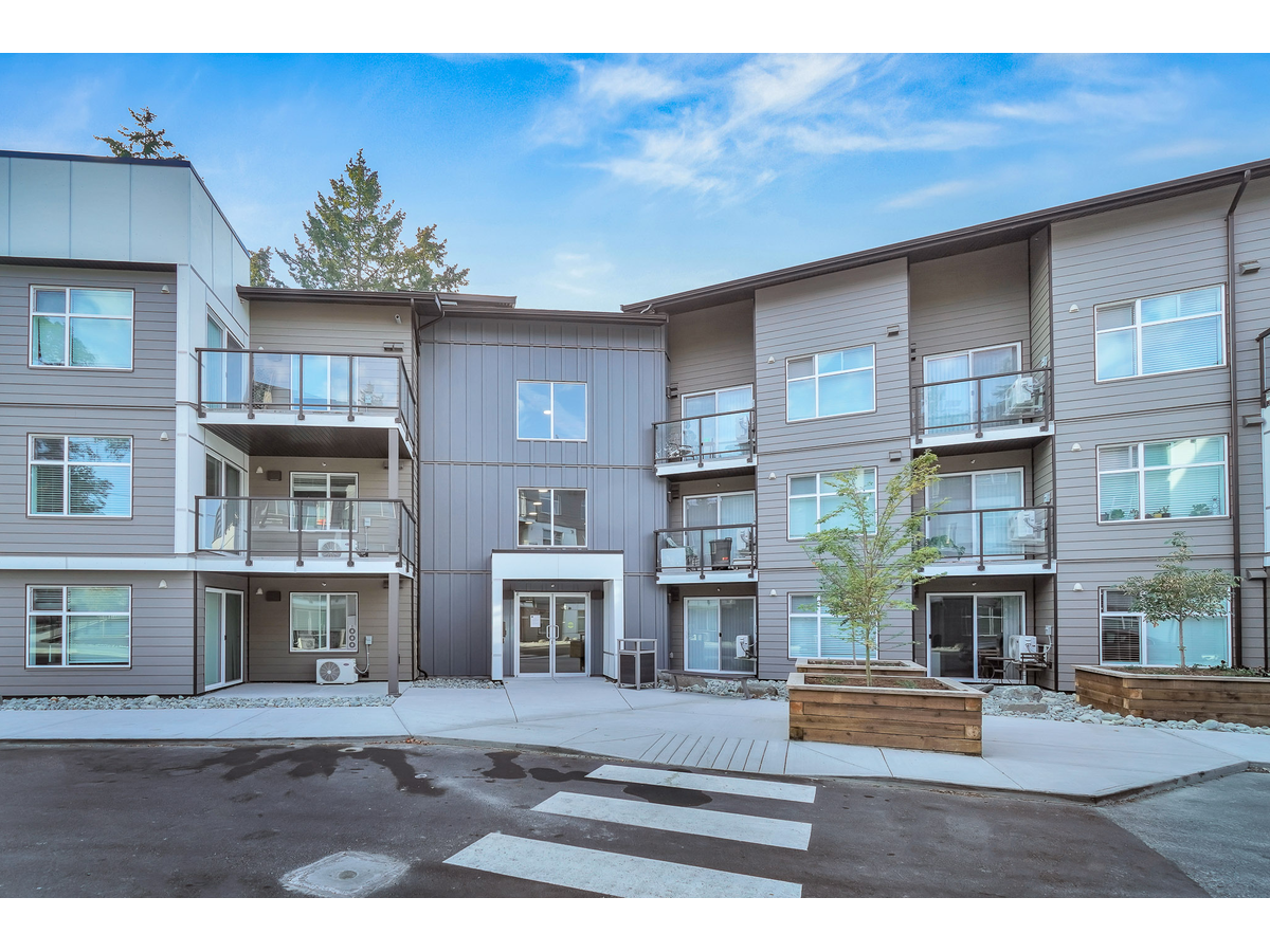 Cascades Residences  - Photo 3