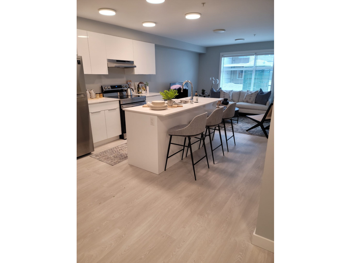 Cascades Residences  - Photo 10
