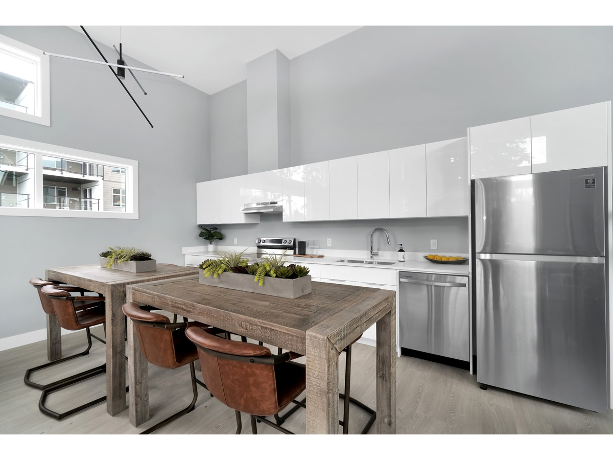 Cascades Residences  - Photo 14
