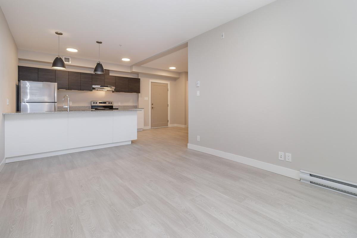 Arbutus Apartments - Photo 16