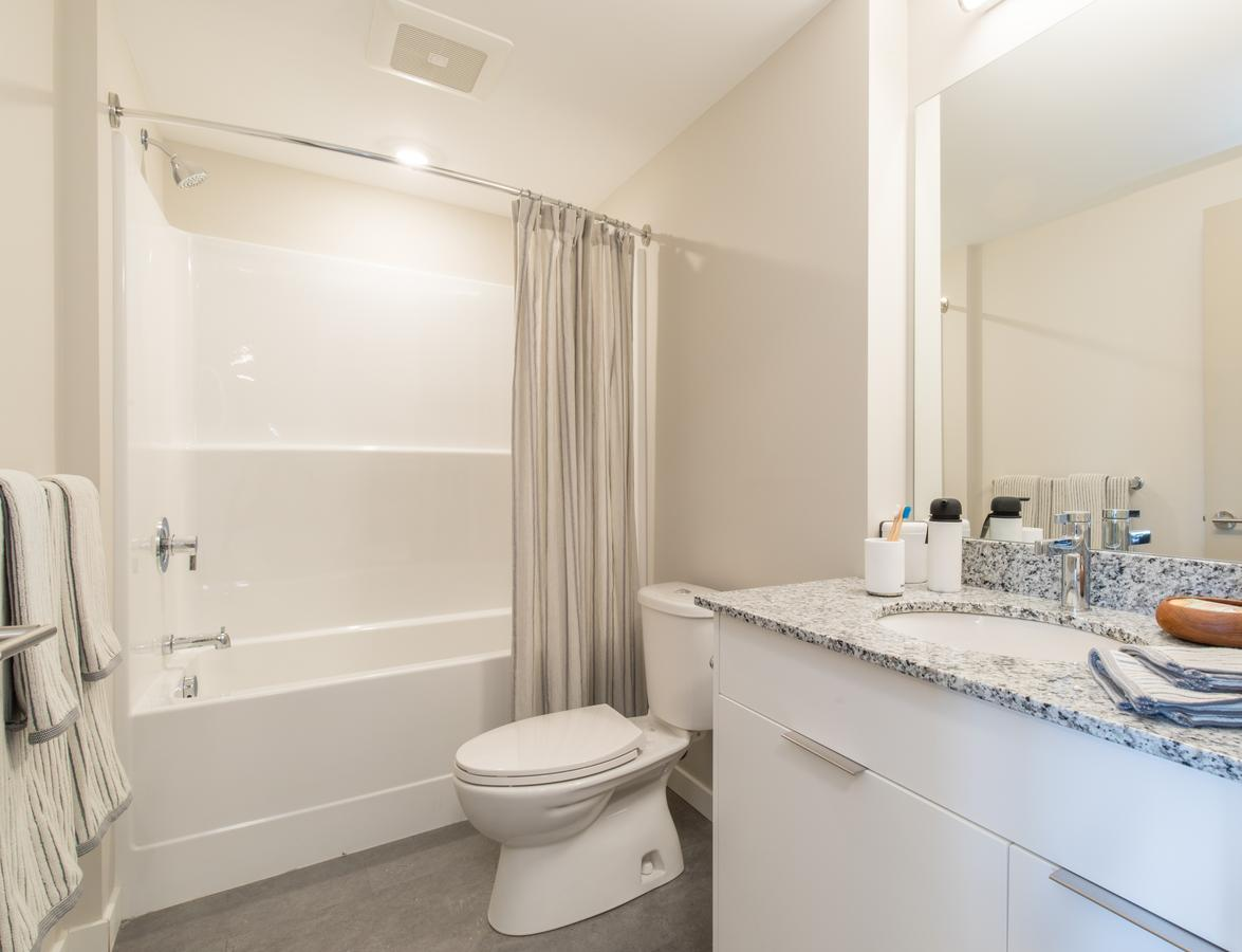 Arbutus Apartments - Photo 21