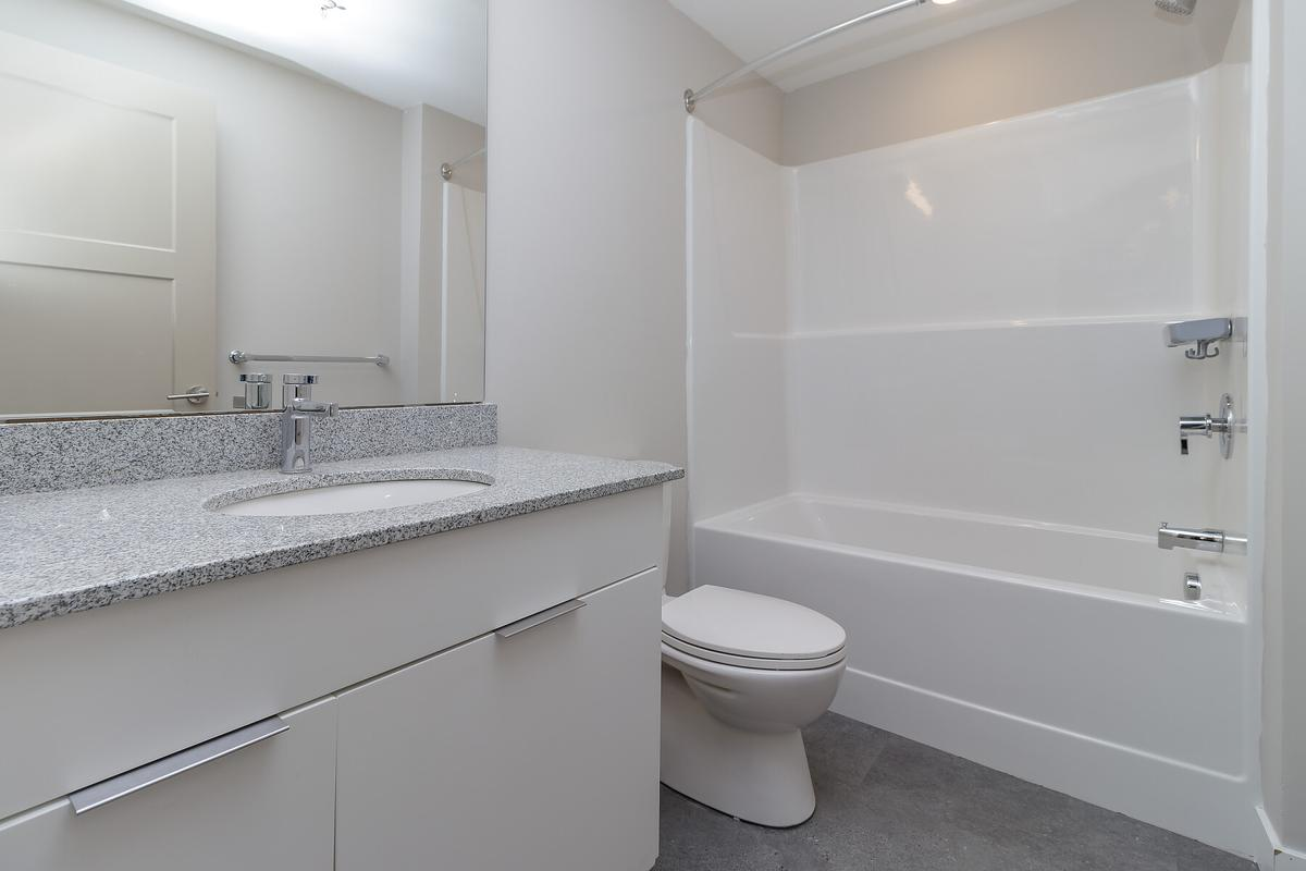 Arbutus Apartments - Photo 24