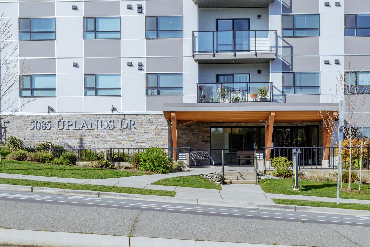 Arbutus Apartments - Photo 30