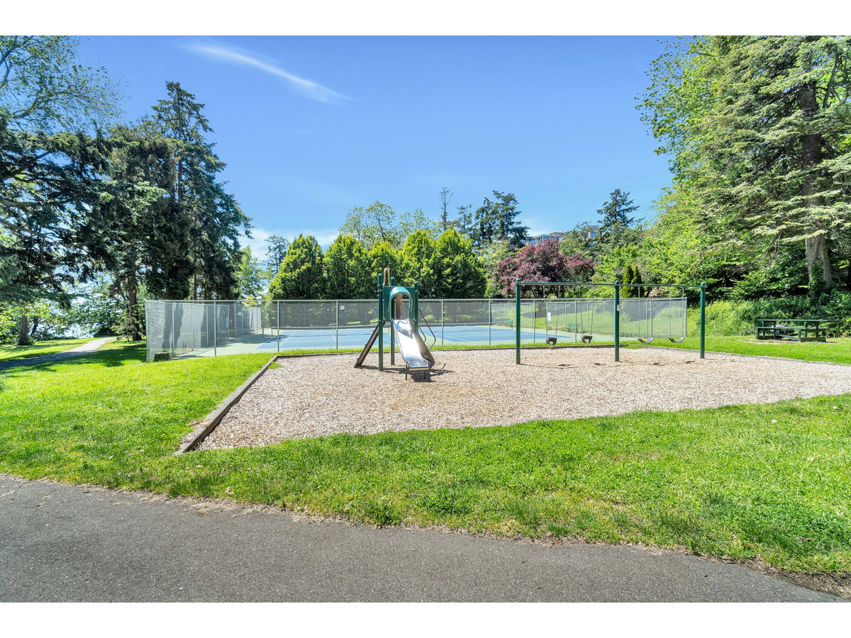 707 Esquimalt Rd - Photo 5