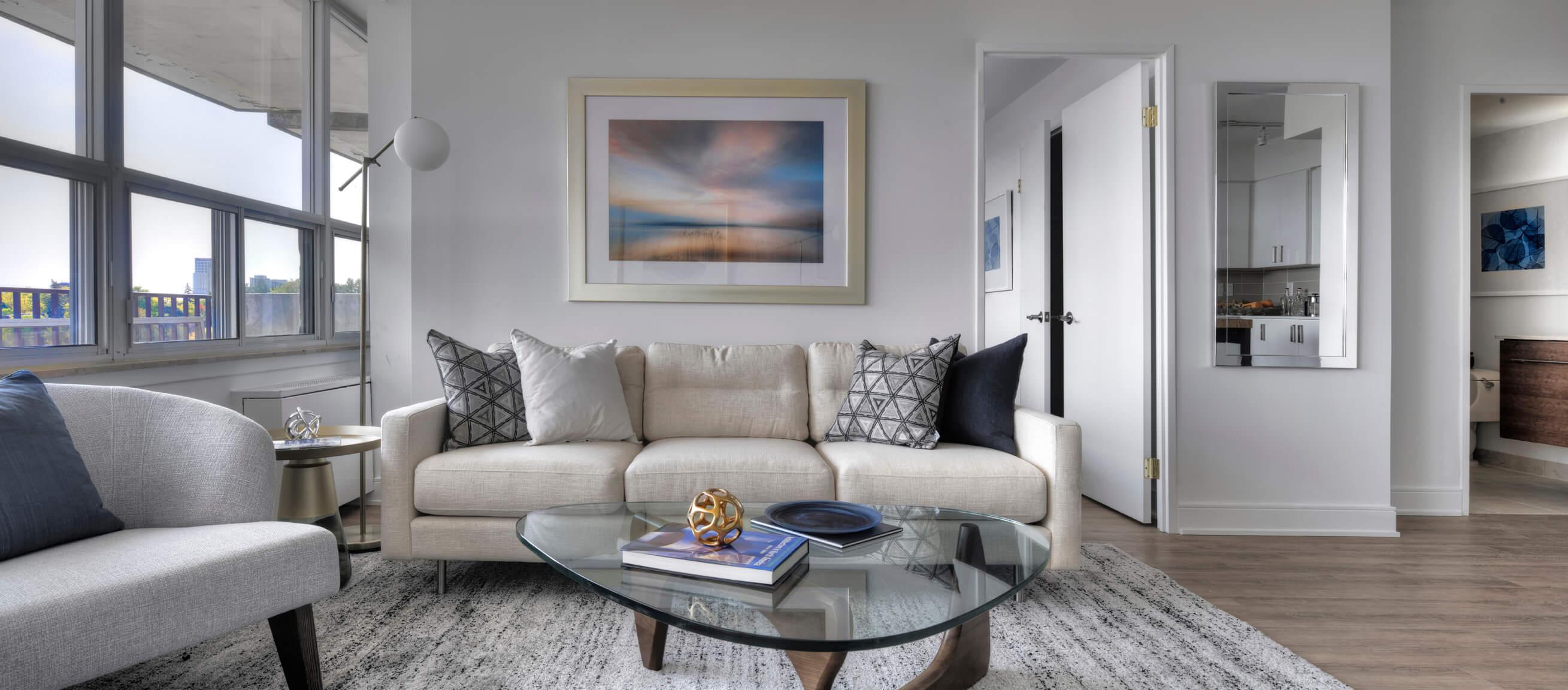 The Kingsview - Photo 10
