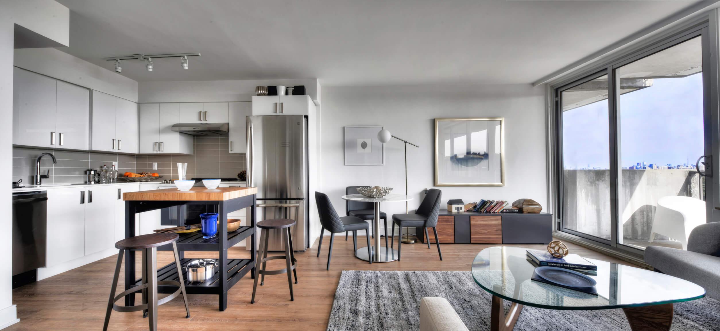 The Kingsview - Photo 9