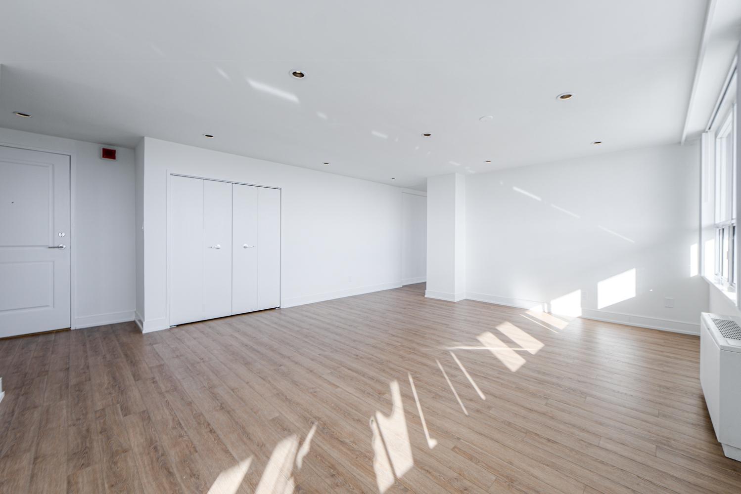 The Kingsview - Photo 20
