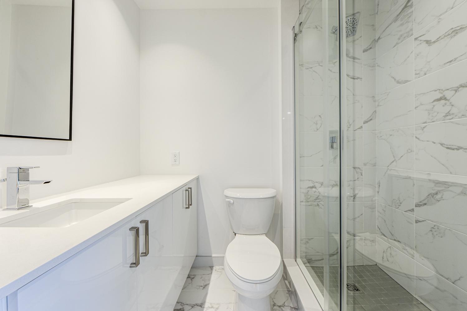 The Kingsview - Photo 30