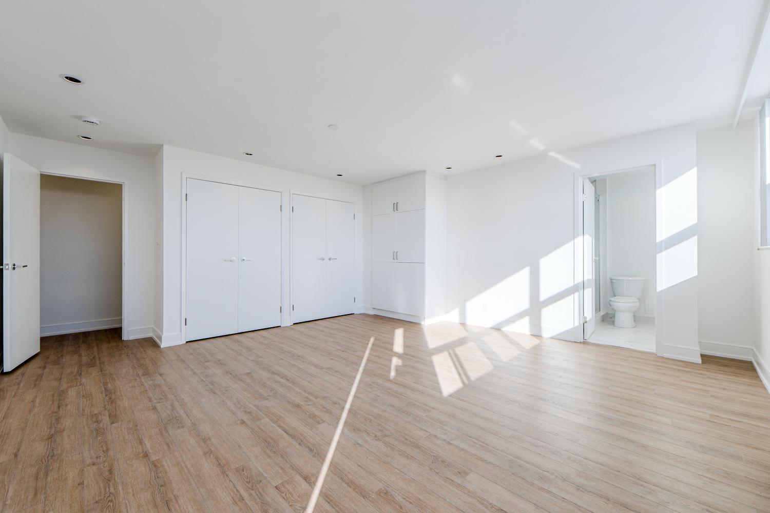 The Kingsview - Photo 36