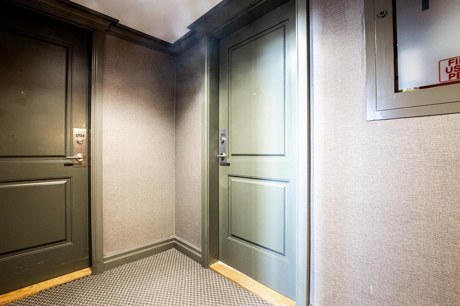 The Kingsview - Photo 46