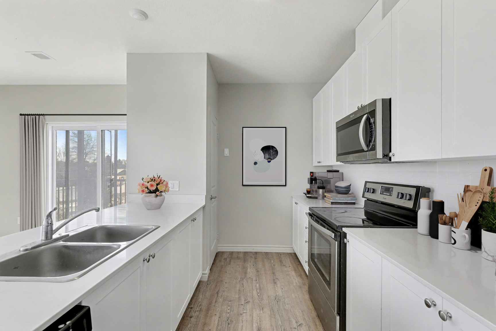 Cinque Apartments - Photo 4
