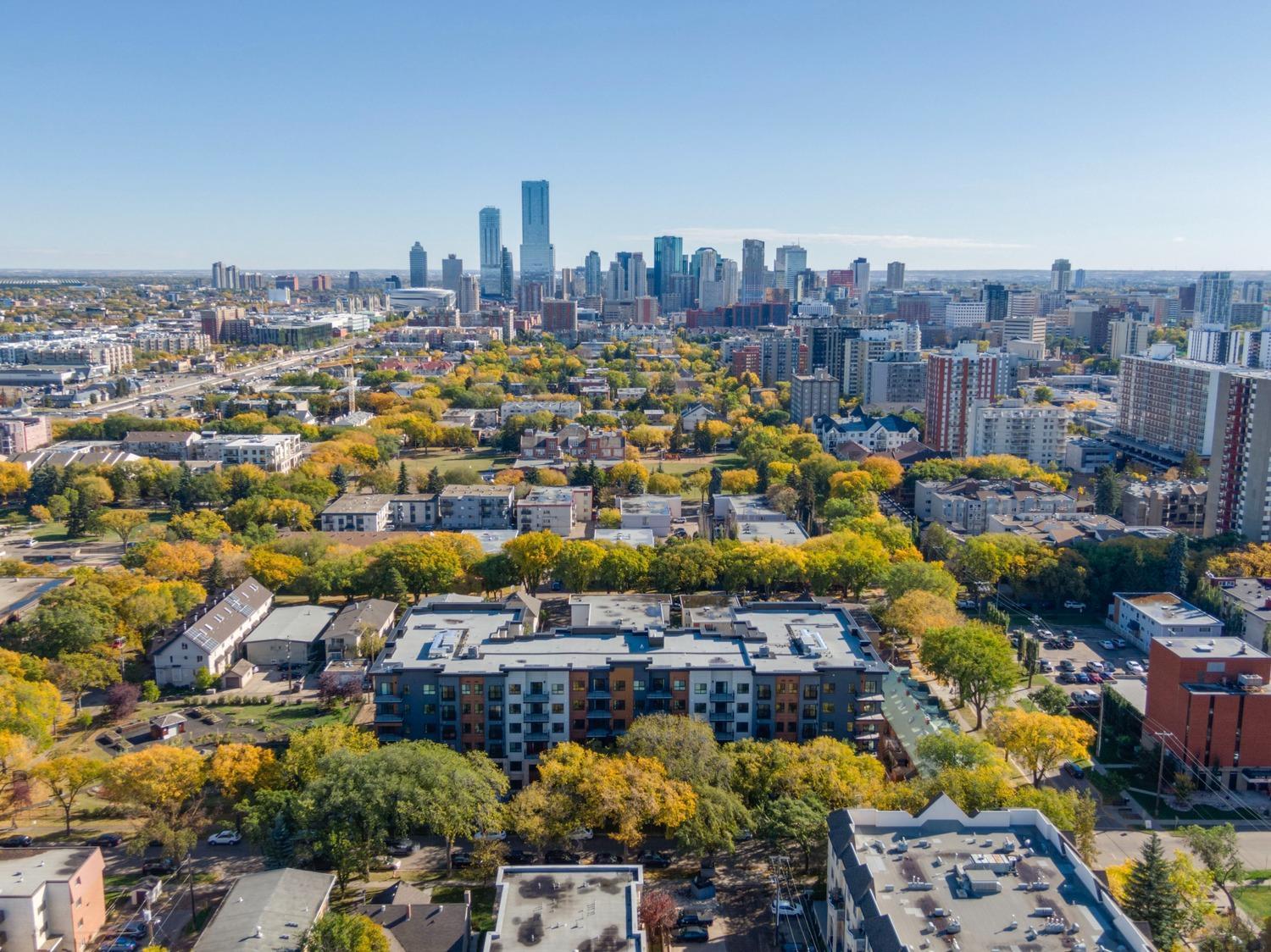 Abbey Park Residences - Photo 48