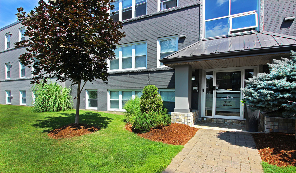 939 Western - Photo 17