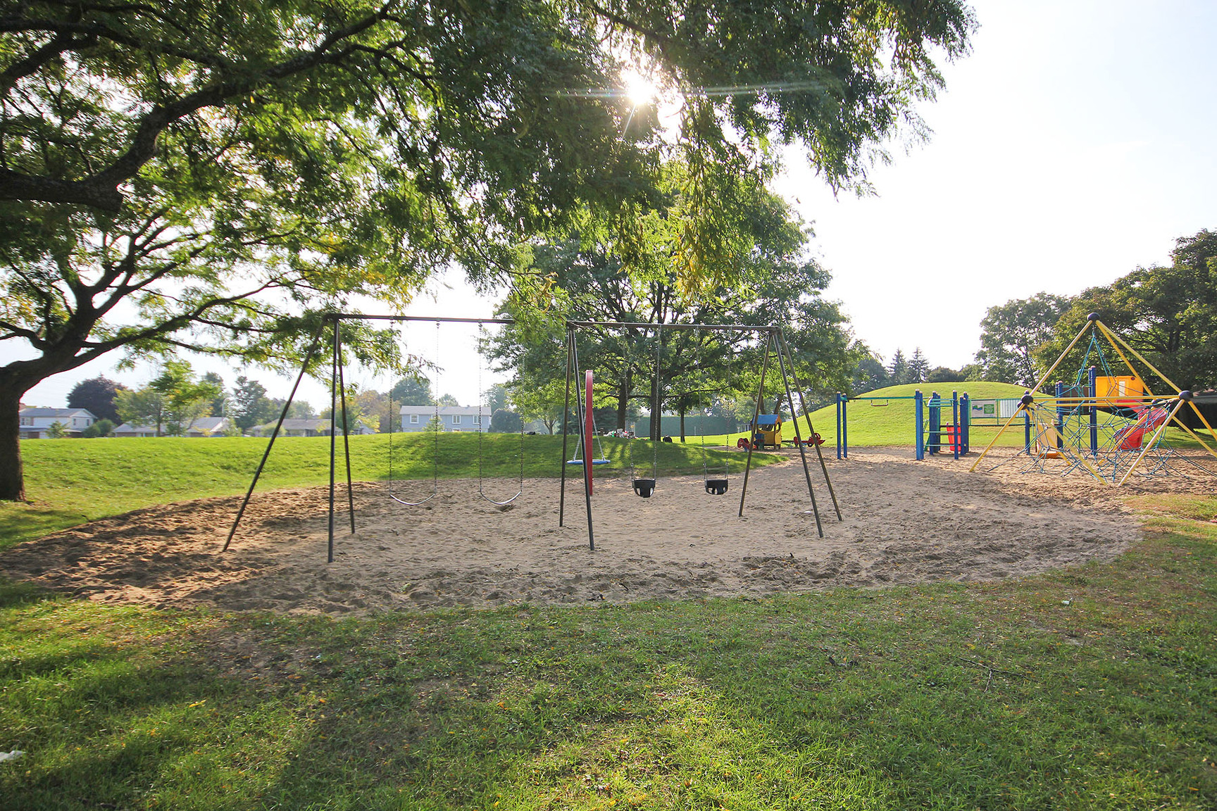 Ogilvie & Elmridge - Photo 10