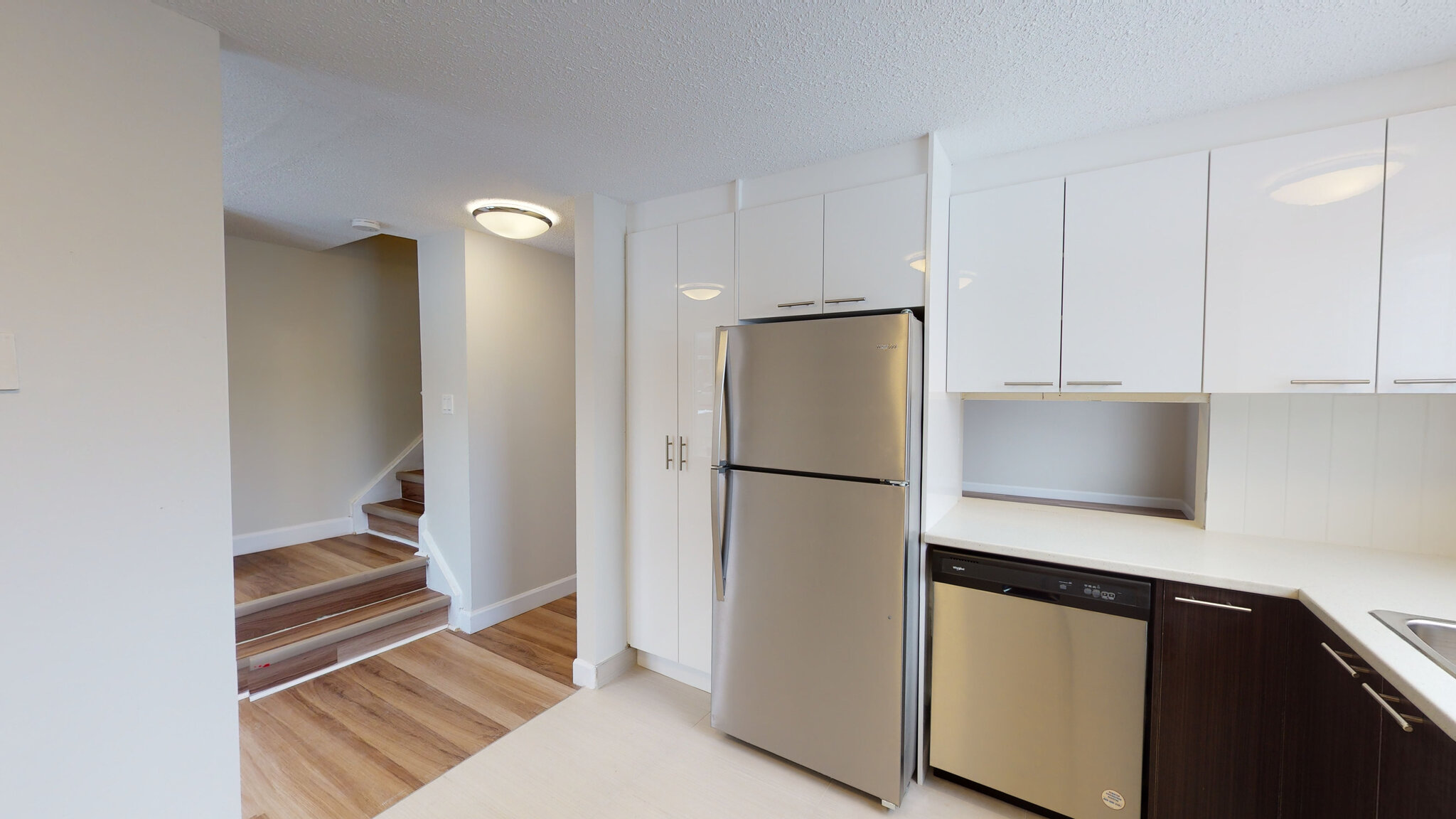 Ogilvie & Elmridge - Photo 3