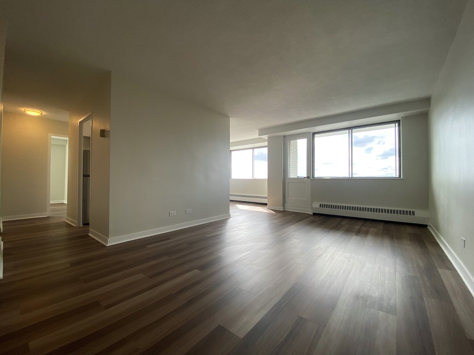 5501 Adalbert - Photo 8