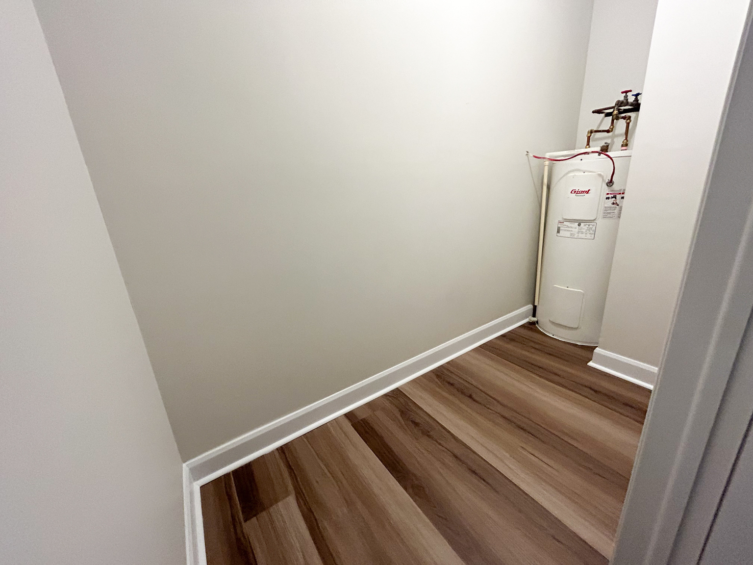 Hamilton Road - 2525 Hamilton - Plan D 4