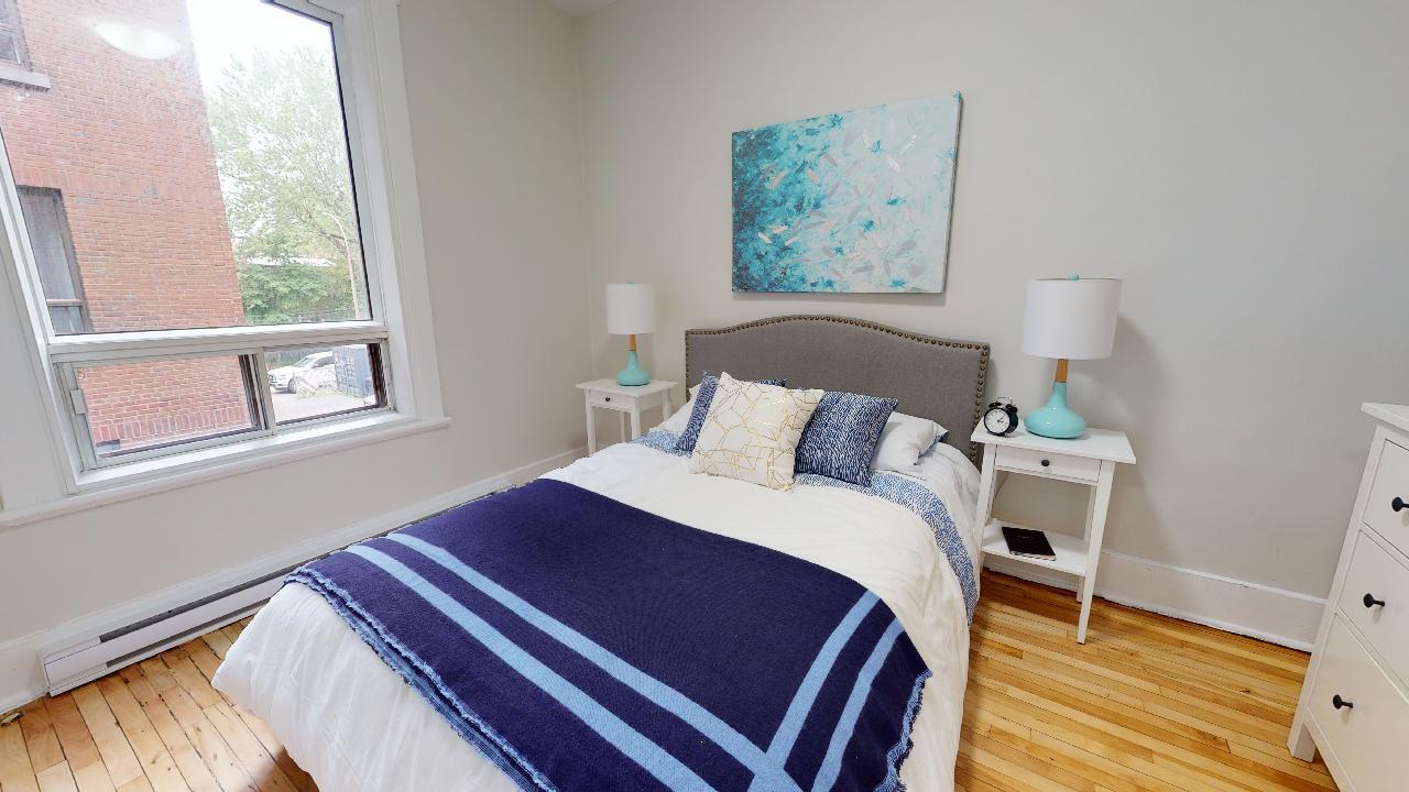2054 Claremont - Photo 4