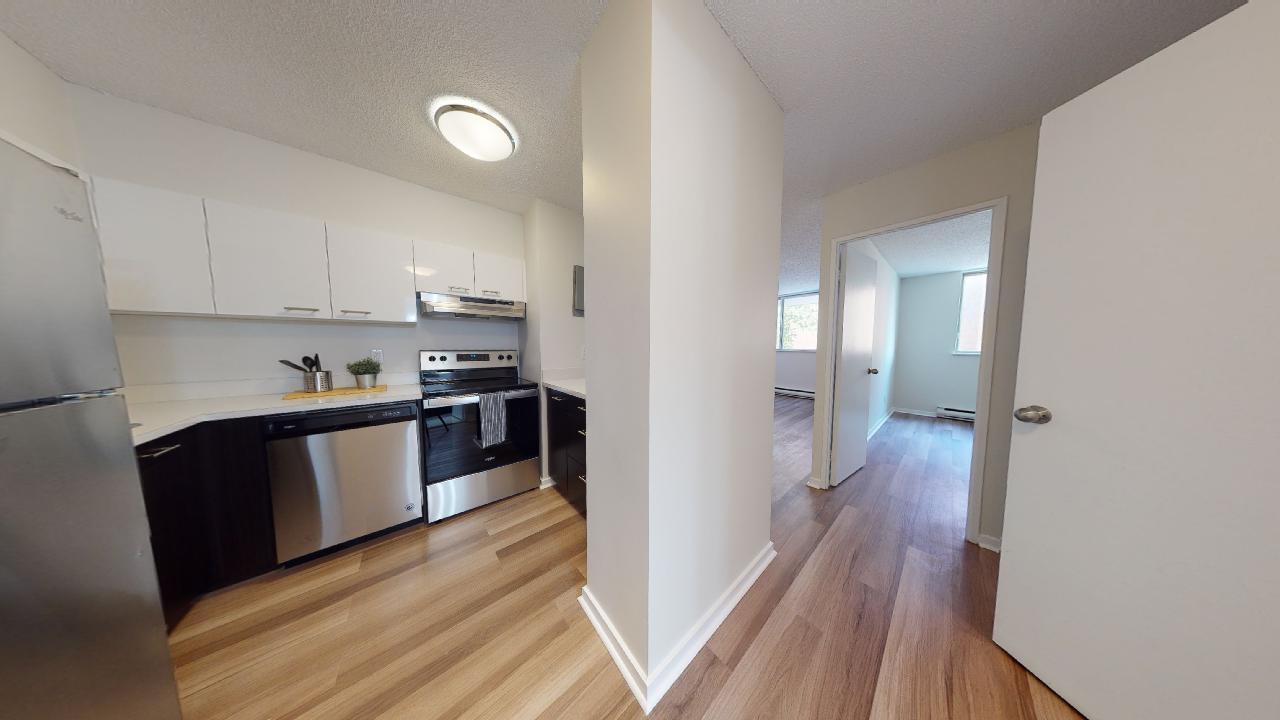 1025 Sherbrooke - Photo 3
