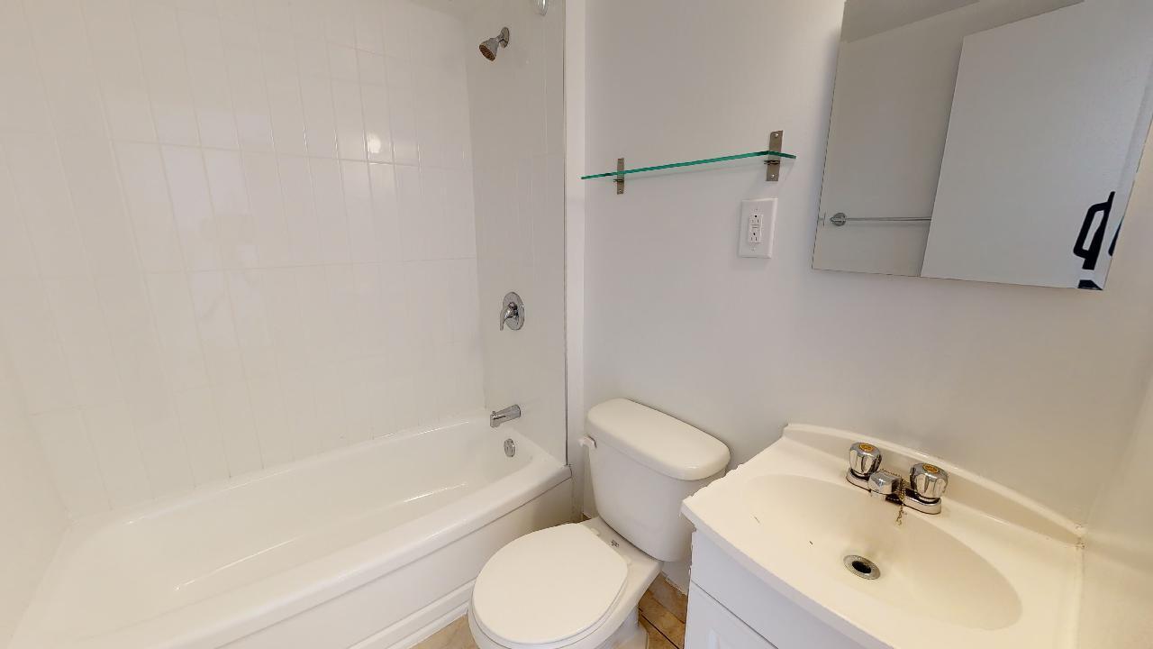 235 Sherbrooke - Photo 6