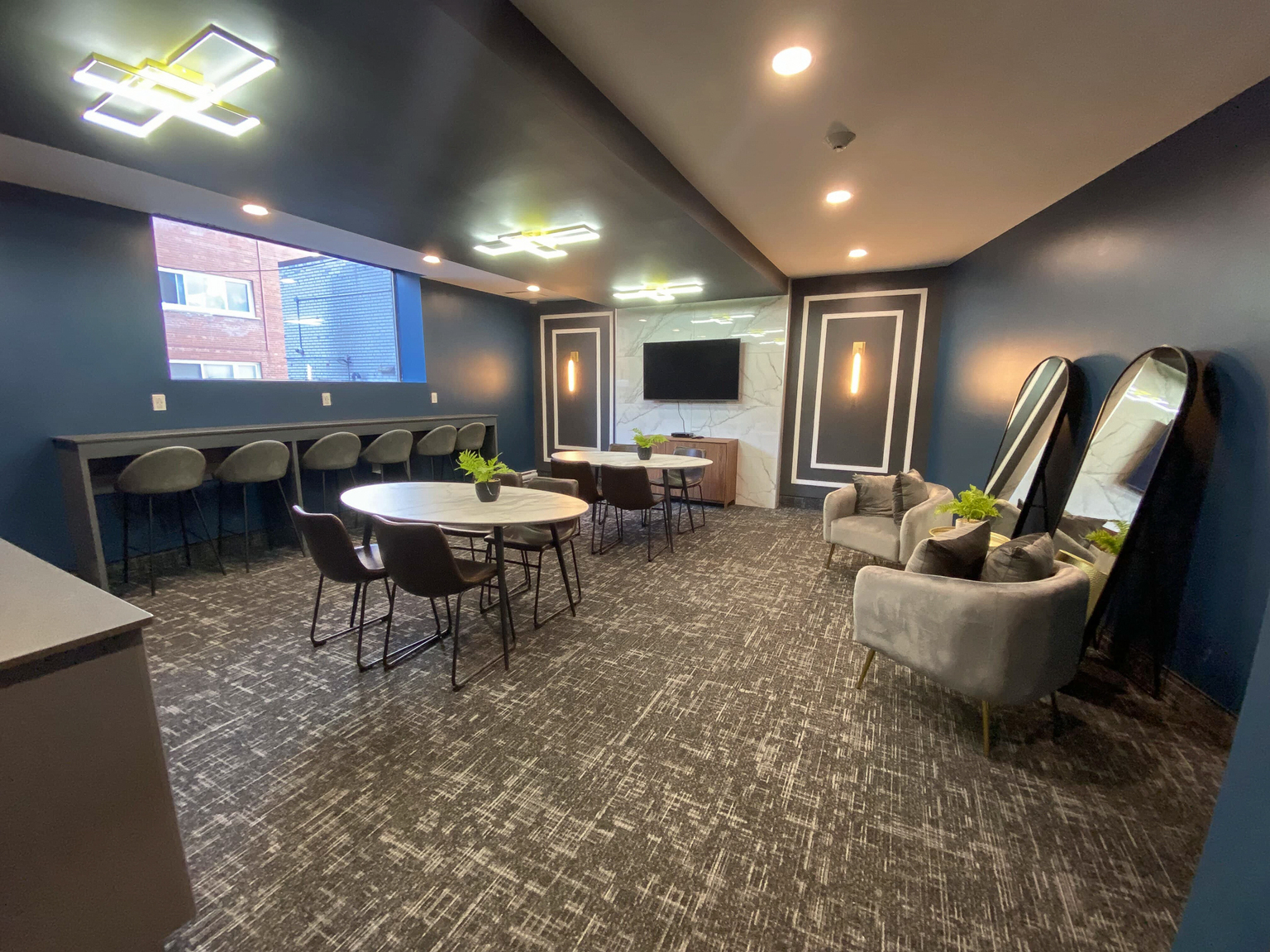235 Sherbrooke - Photo 9