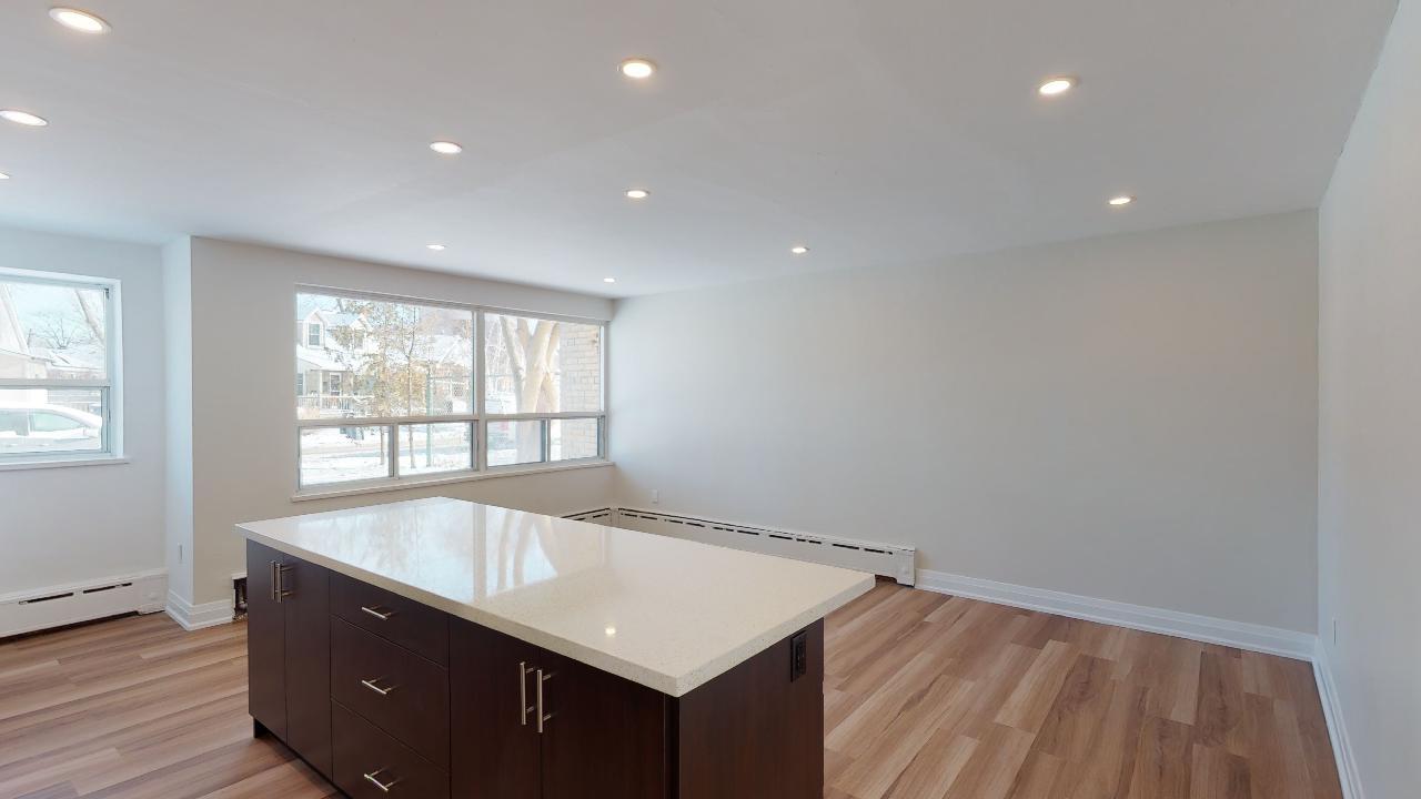155 Lake Shore - Photo 6