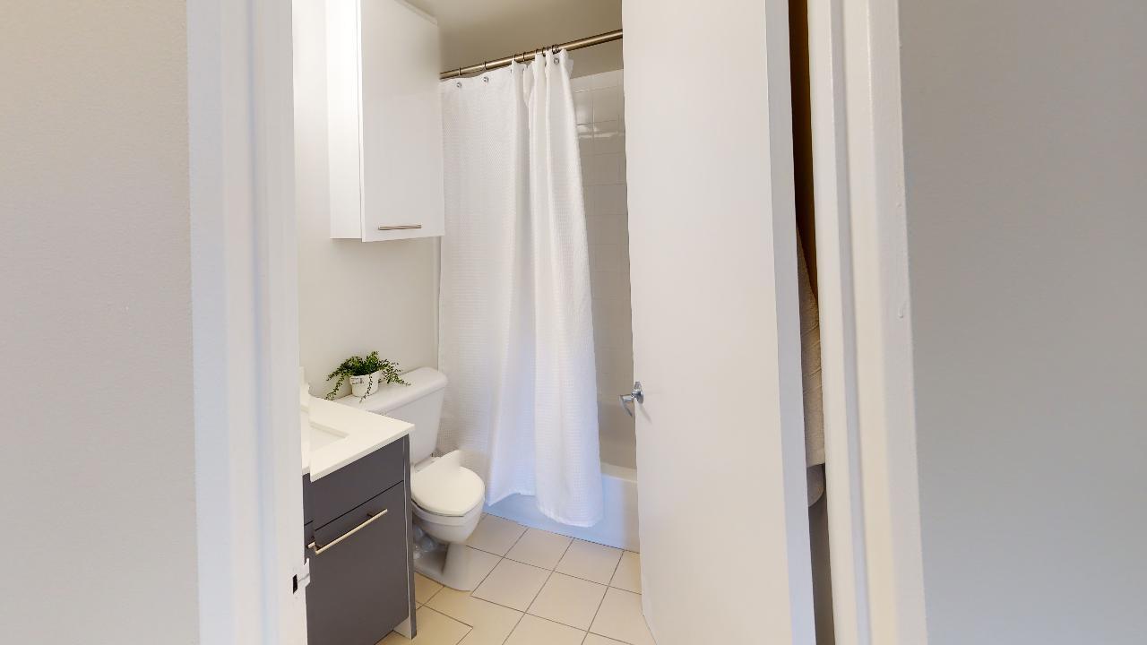 1326 West 13th - Photo 3