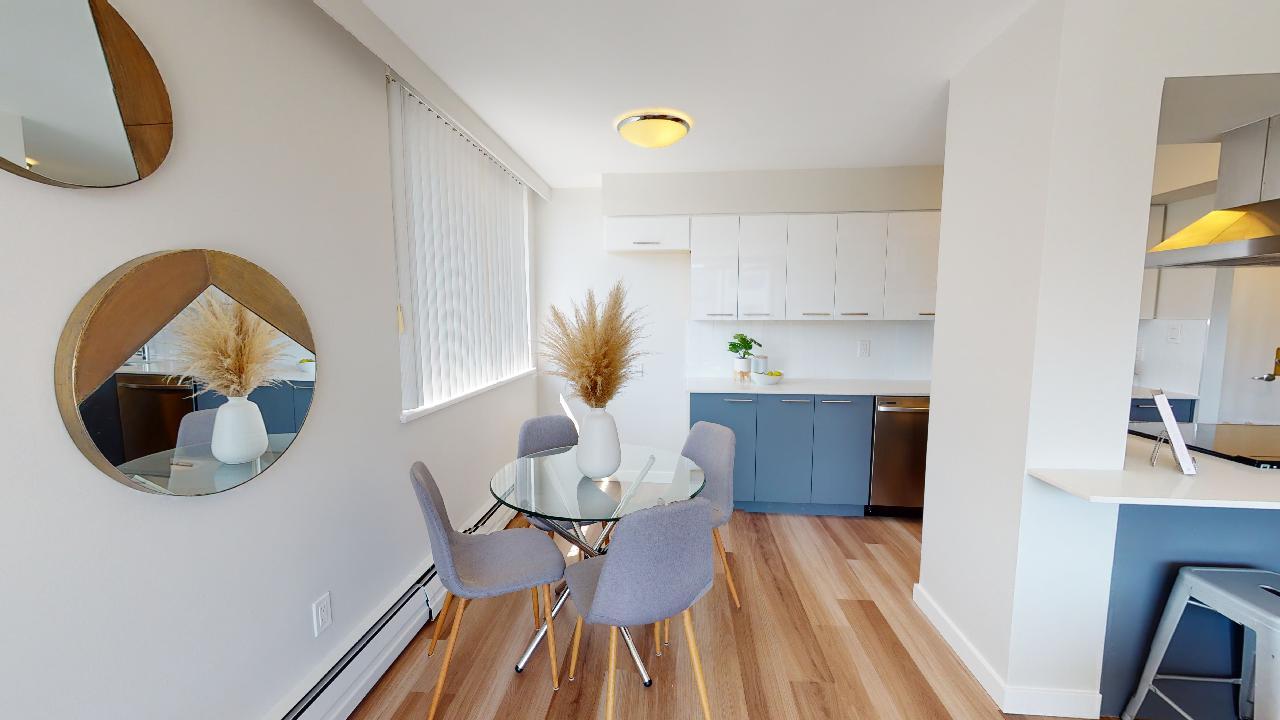 1326 West 13th - Photo 4