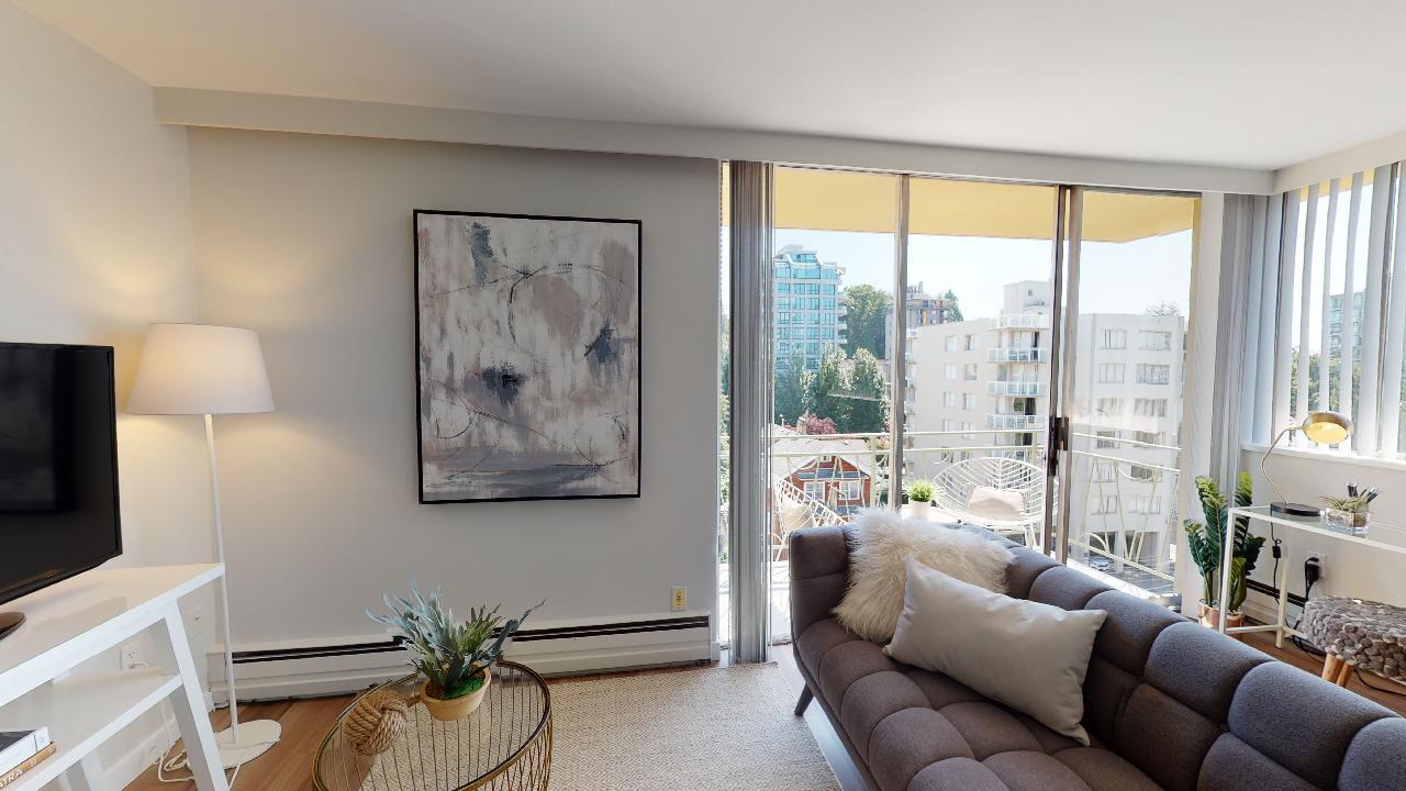 1326 West 13th - Photo 2