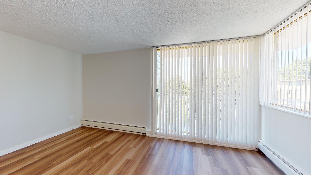 1355 West 14th - Photo 6