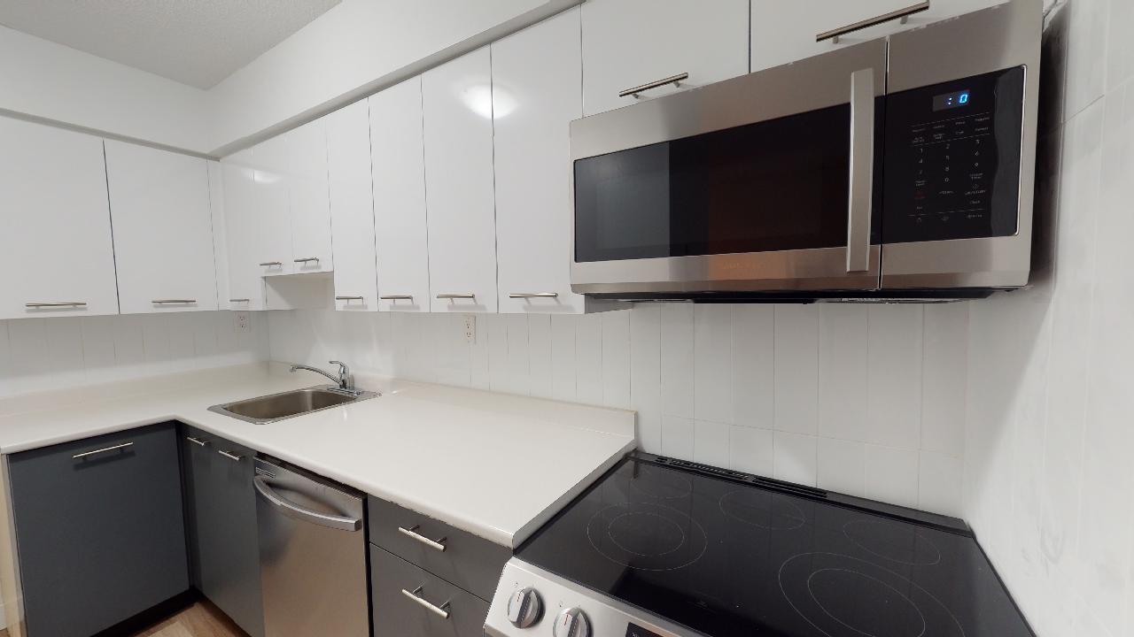 1373 West 73rd - Photo 3