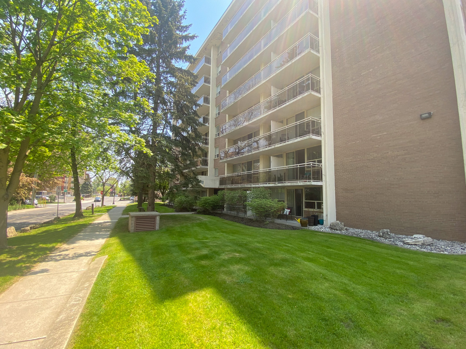 150 Allan - Photo 8