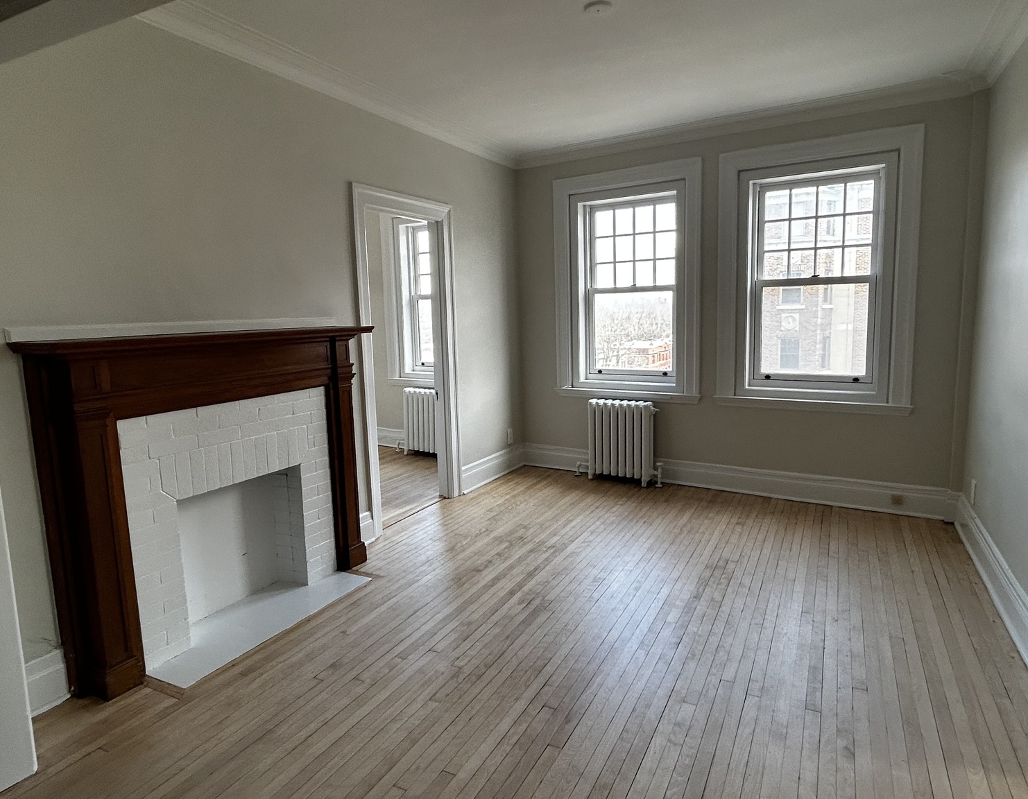 418 Claremont - Photo 5