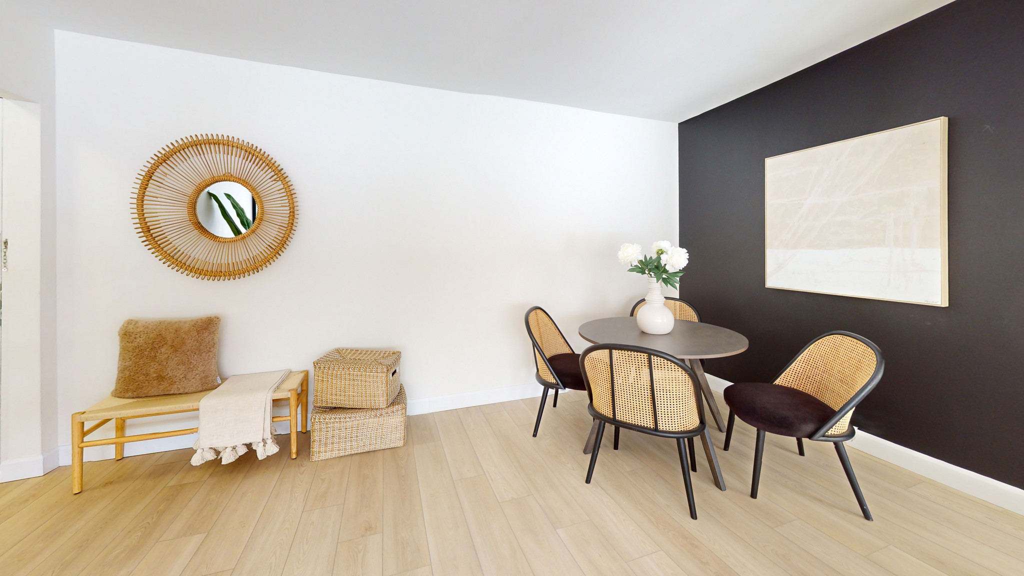 939 Western - Photo 9