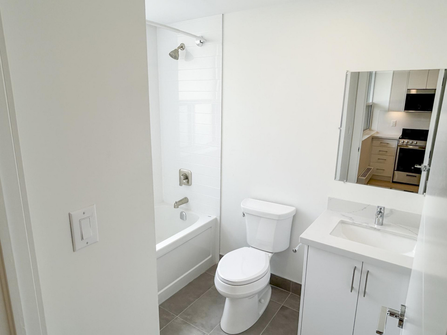 920 Inverhouse - Photo 9